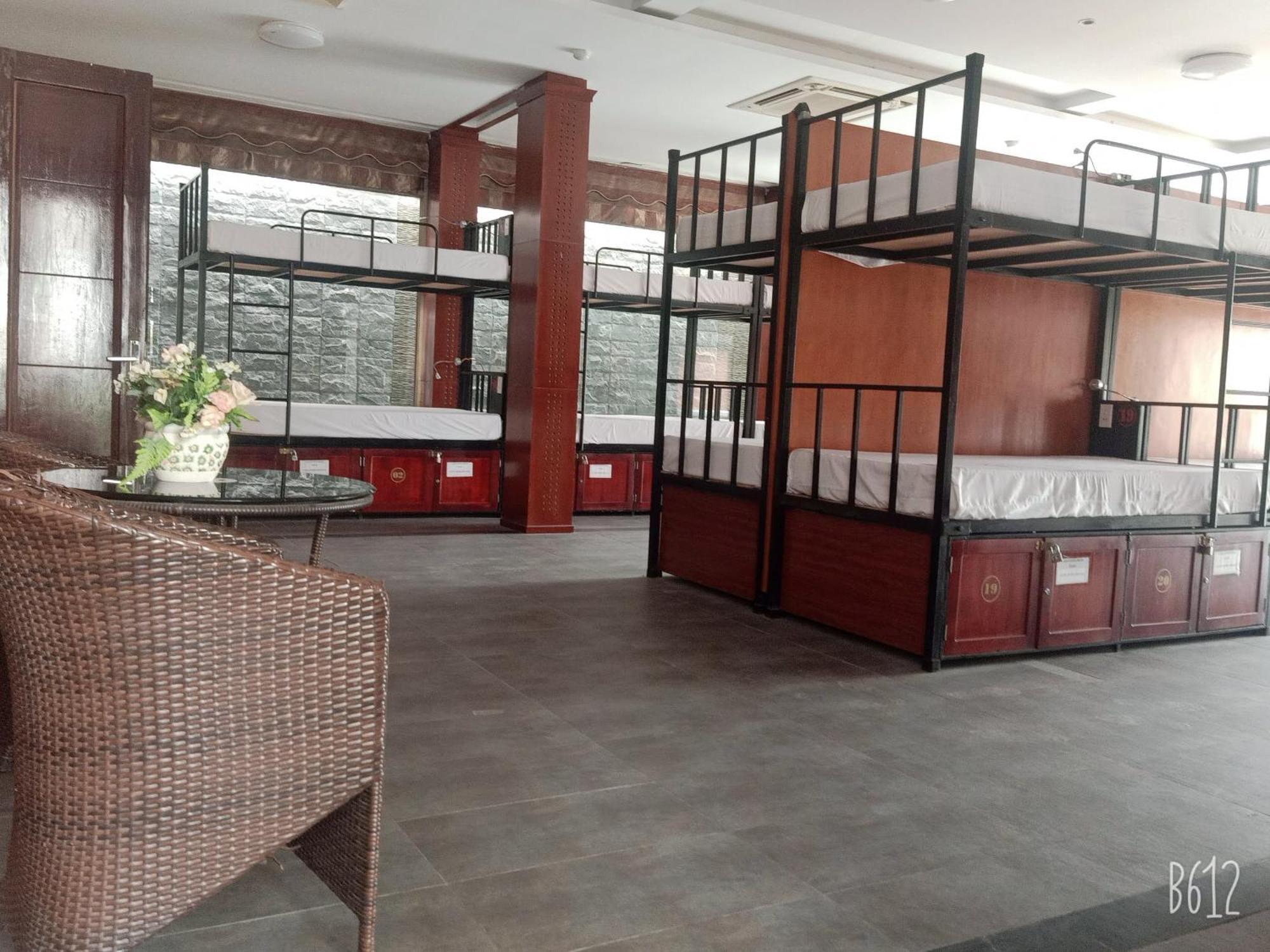 Cat Ba Victory Hostel Dong Khe Sau Екстер'єр фото