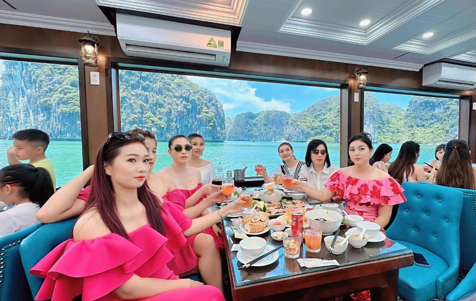 Cat Ba Victory Hostel Dong Khe Sau Екстер'єр фото