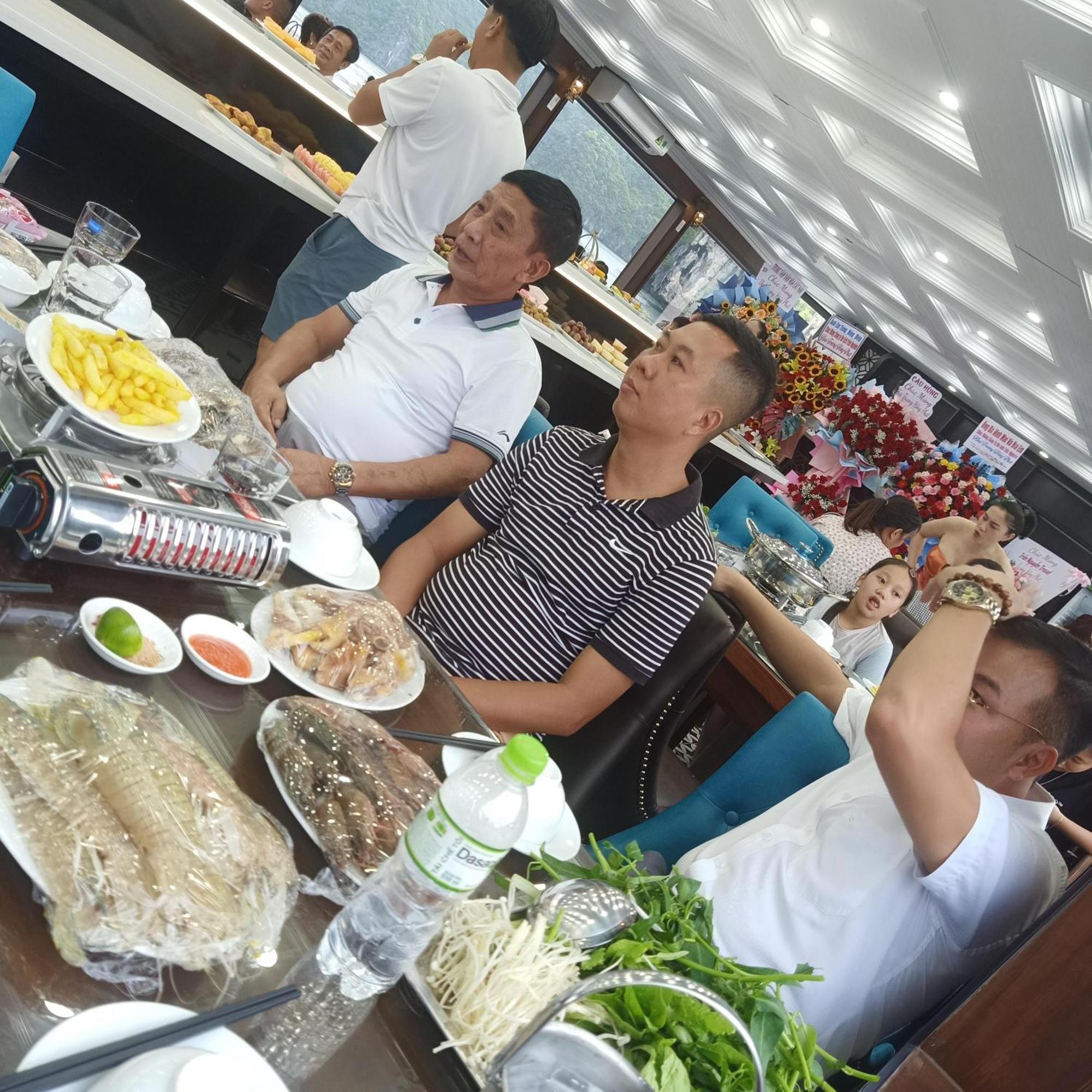 Cat Ba Victory Hostel Dong Khe Sau Екстер'єр фото